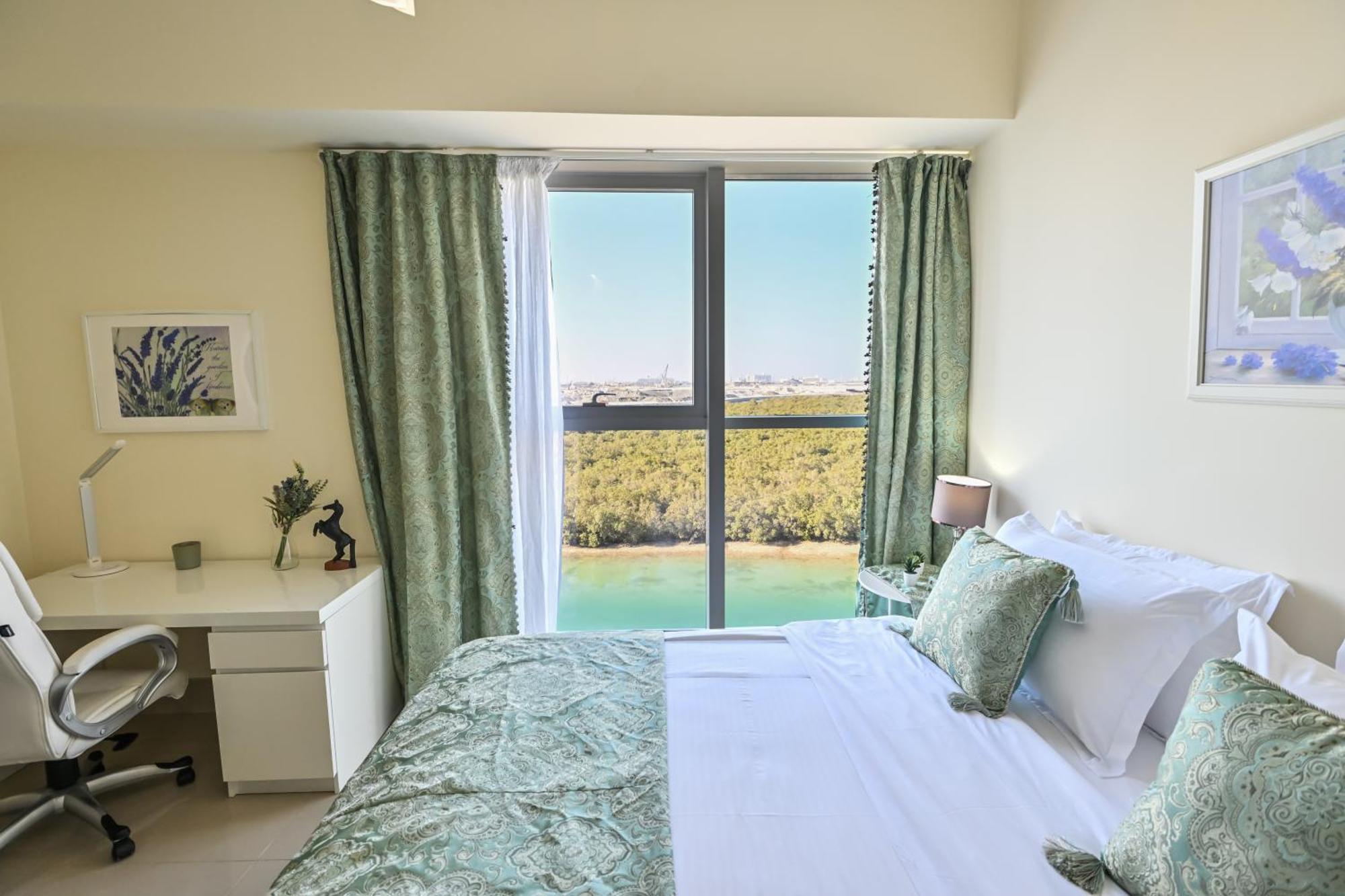 Full Sea & Mangroves View - Al Reem - 5 People Apartment